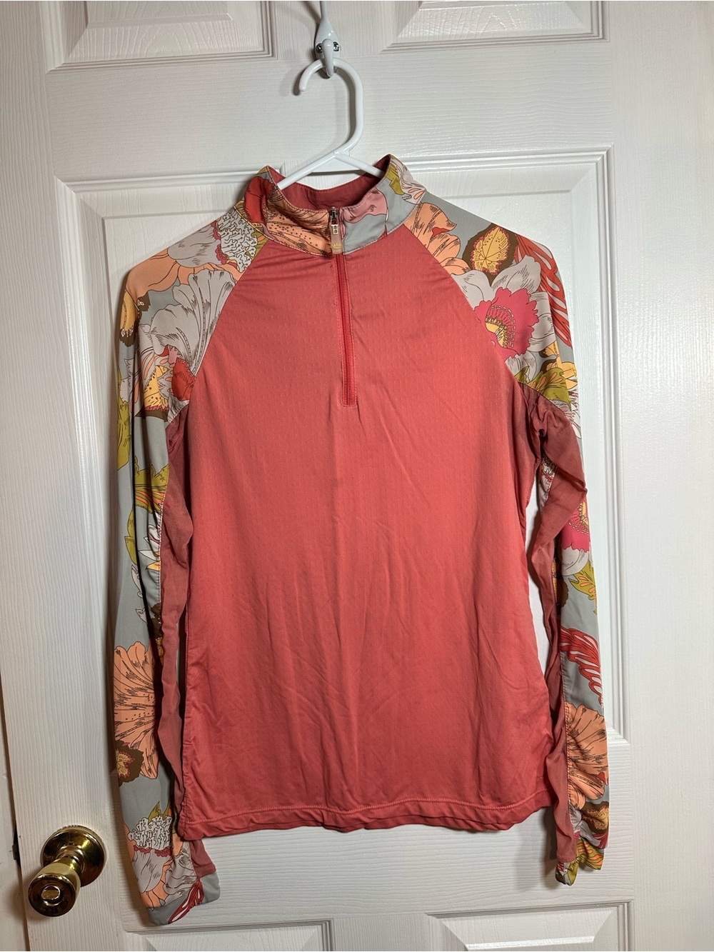 Kastel Women's Sun Shirt Coral base with Floral Sleeves 1/4 zip Small